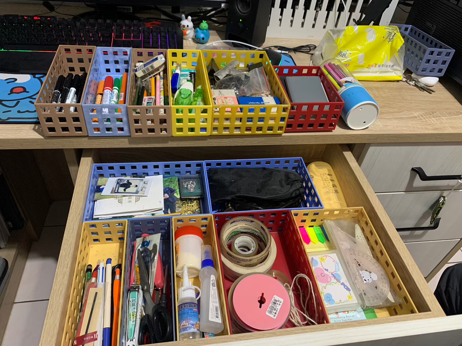 小均媽咪生日聚餐，豆腐捲，整理抽屜