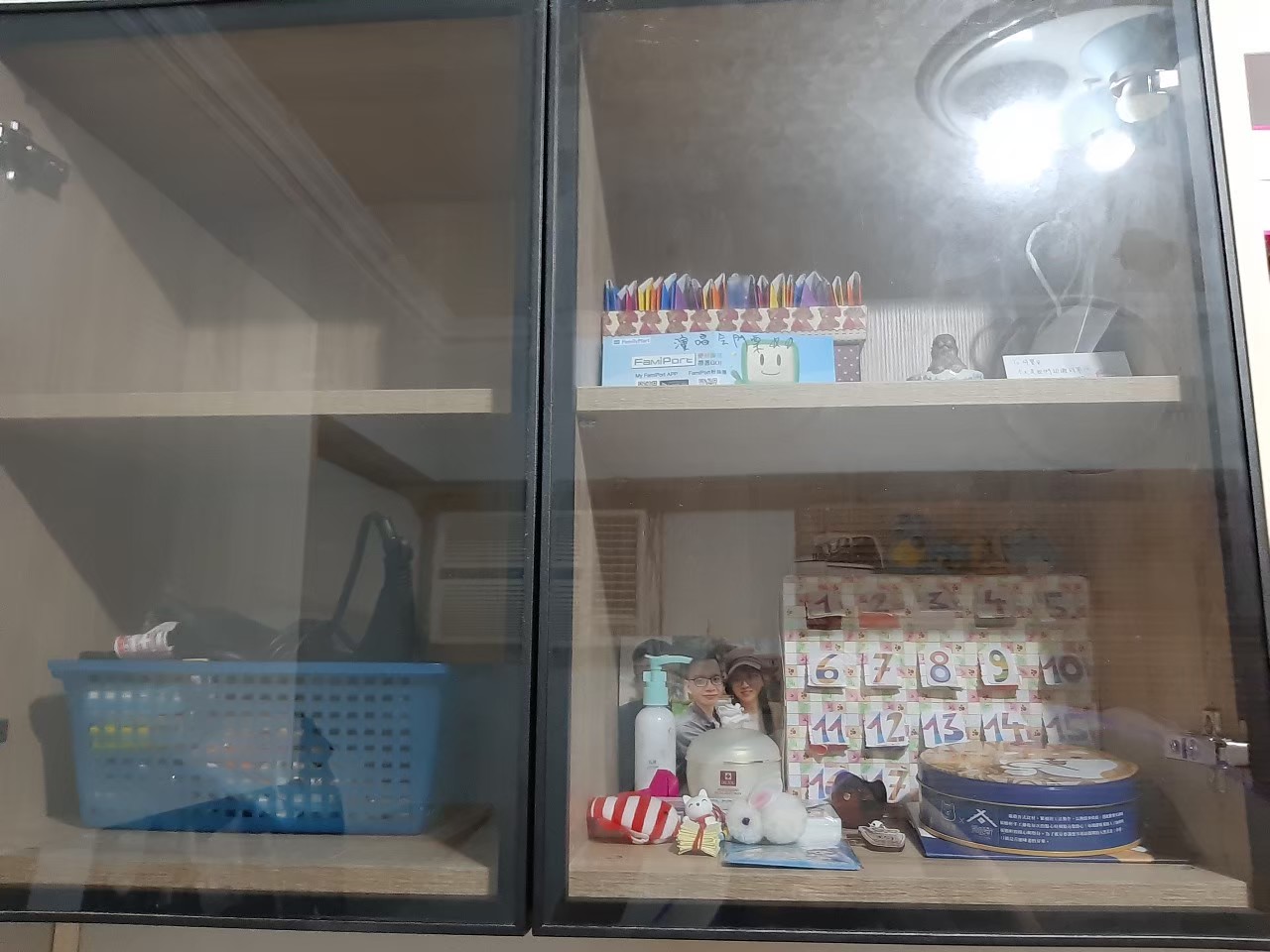 與小均討論裝潢，整理房間倒垃圾，吃火鍋，採買