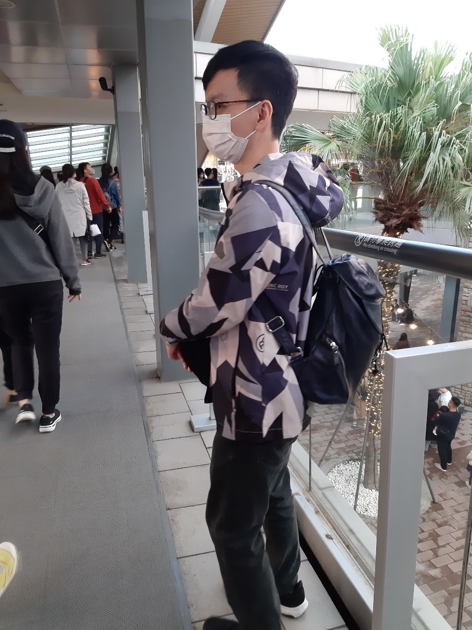 與小均逛桃園華泰名品城，棒球場聽JJ演唱會