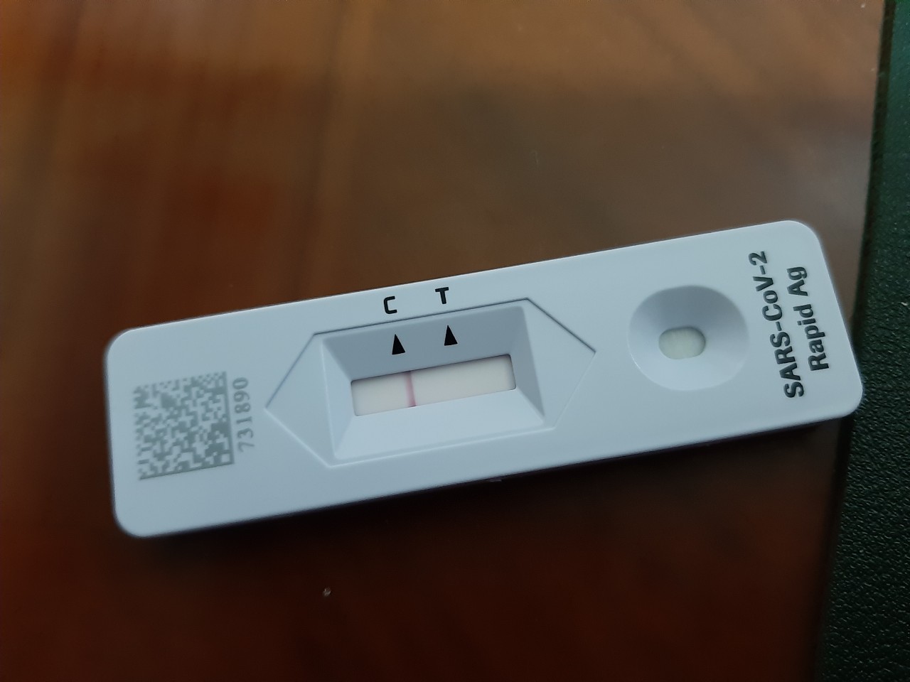 與小均去北車花熊好券，買帽子，看電影，吃豬排，買情侶水壺