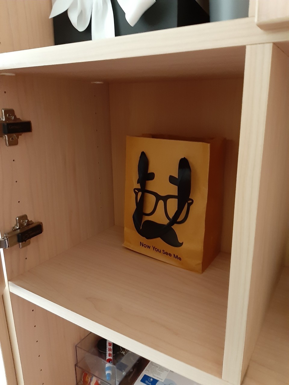 與小均健檢，逛四四南村，信義區買鞋子，討論廁所，吃火鍋