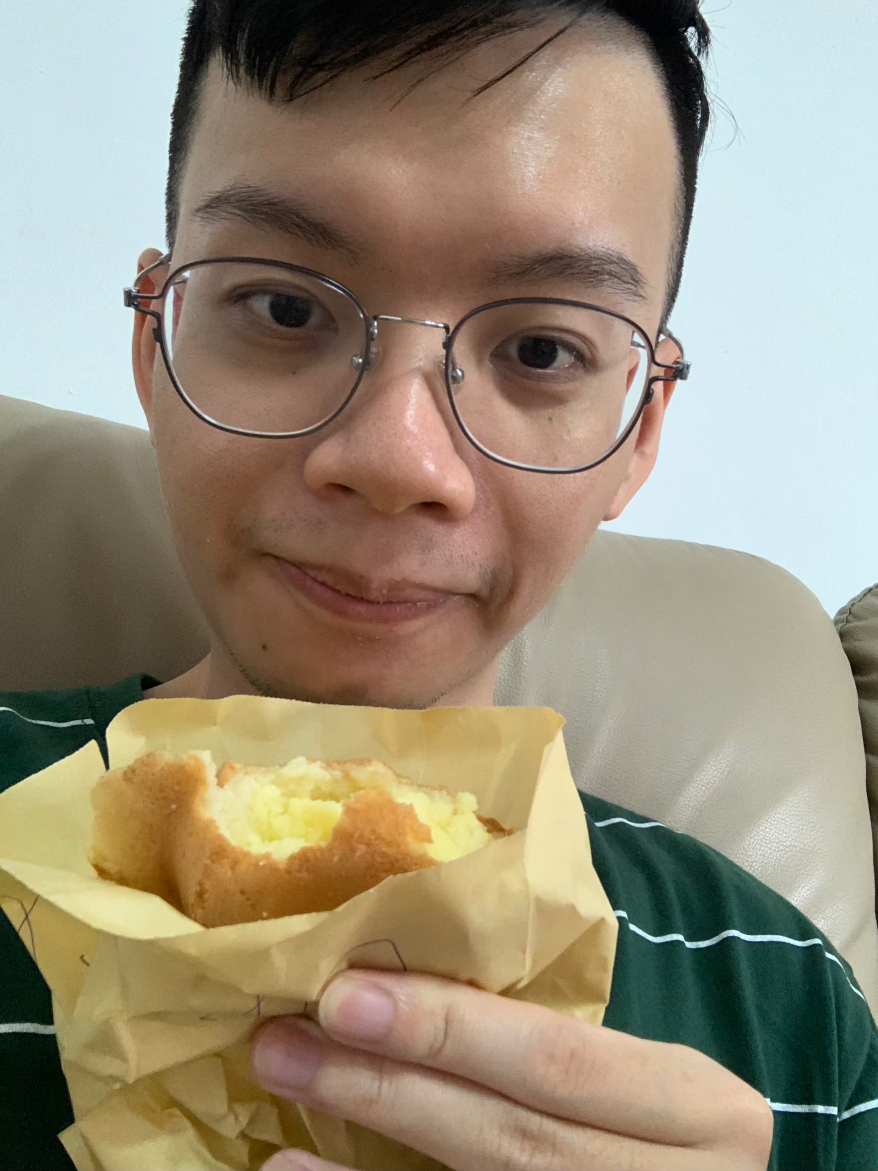 與小均逛泰山圖書館，吃點22港式，做提貨券卡片，設定網路郵局，買蘭州吃，討論未來