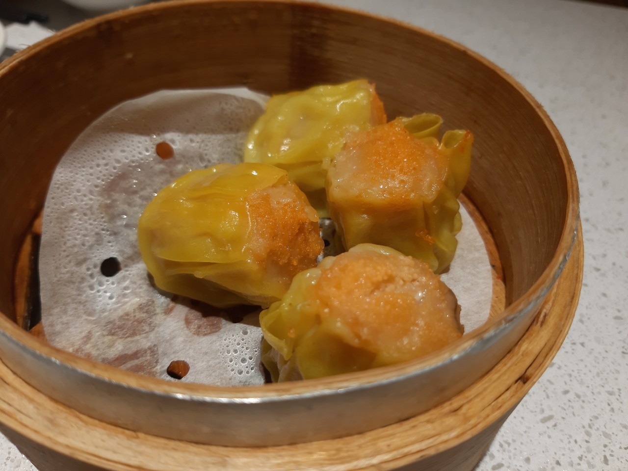 小均開車帥氣接小金魚，吃點8號港式餐廳，逛林口outlet，爆吃小七