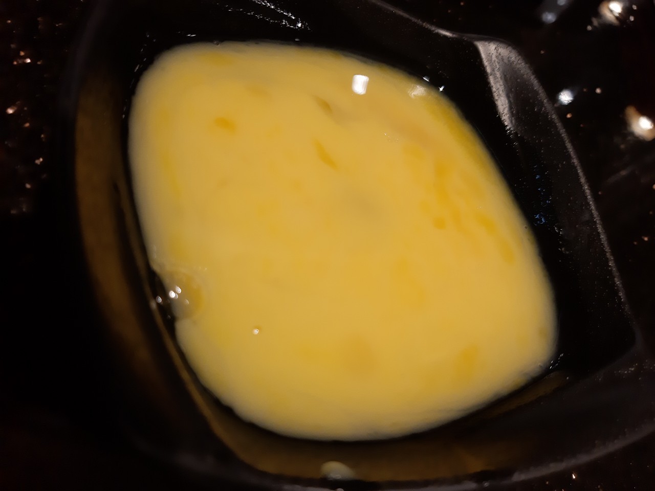 與小均冰炫風吃爆，早自己，DIY鞋櫃，採買，晚餐金大鋤