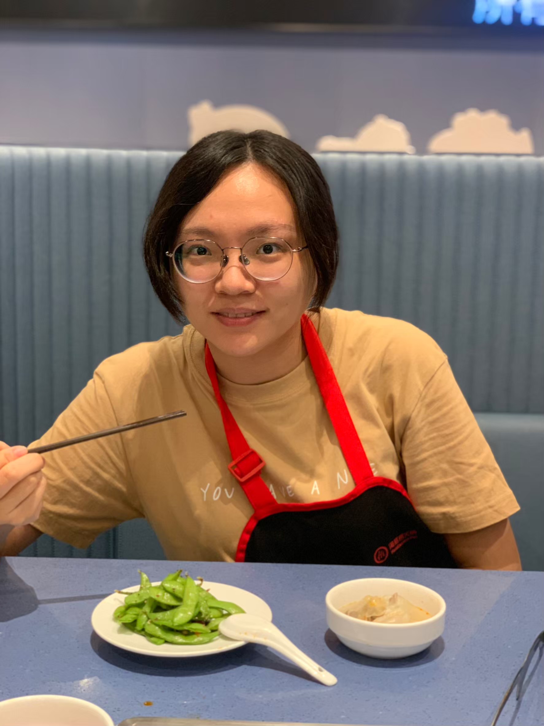 小均貼心開車接送，首嚐宏匯海底撈拿到禮物，逛逛宏匯