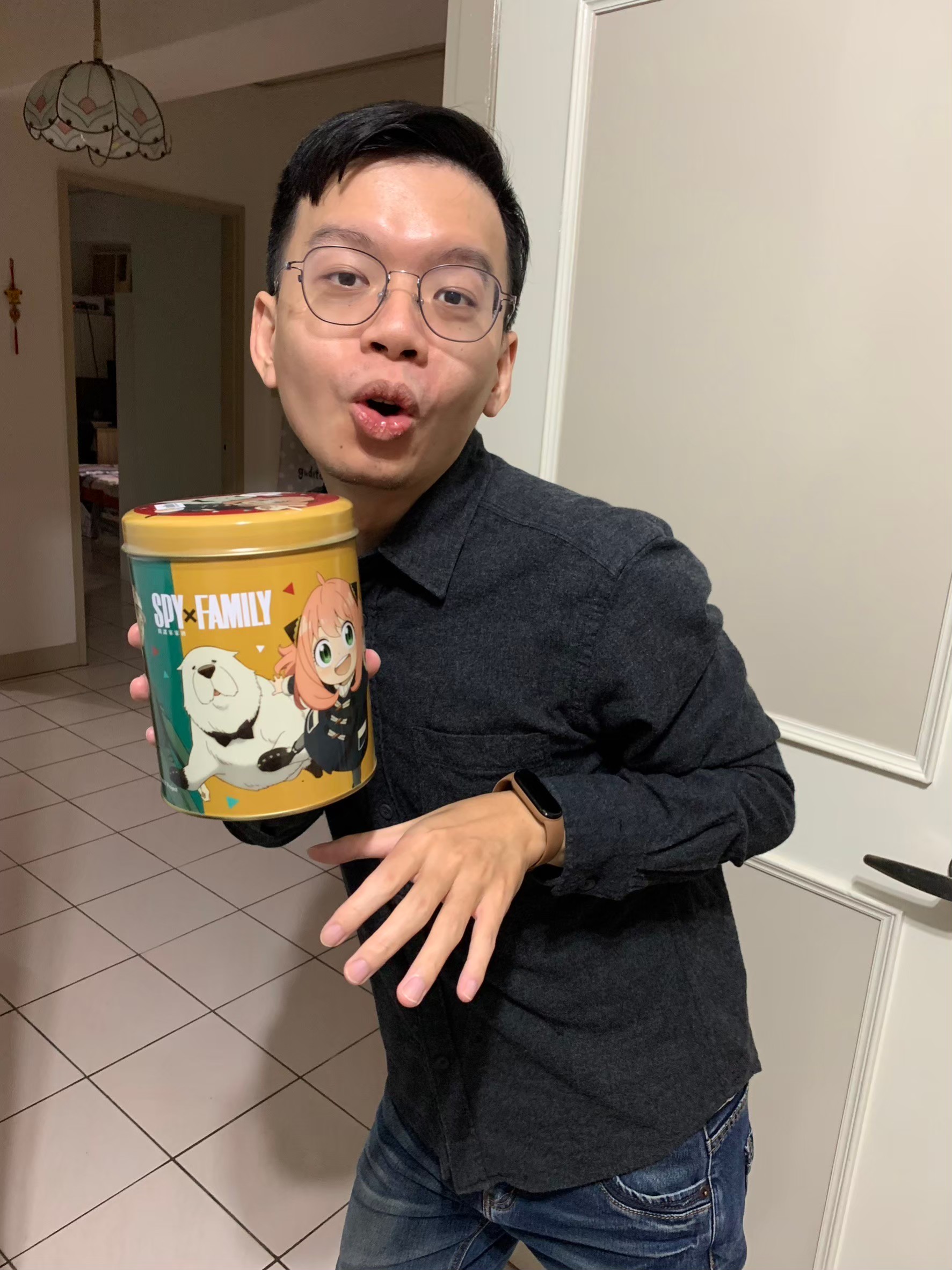 與小均吃八方玩俄羅斯方塊，看小曉，逛耶誕城，買豆漿吃牛肉麵