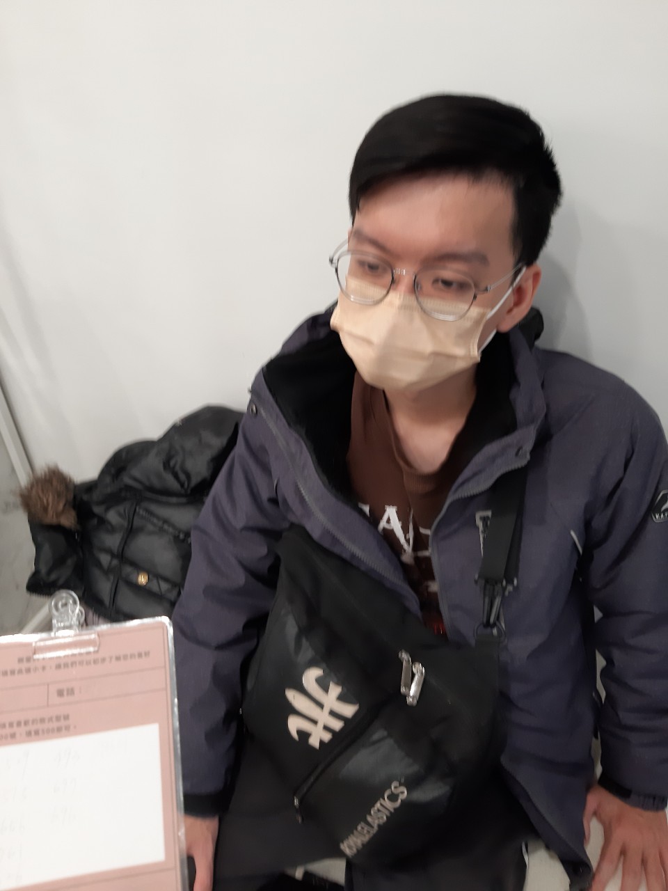 吃伴心早午餐好好吃，玉如買內衣內褲，整理床底，煮剩餘海底撈