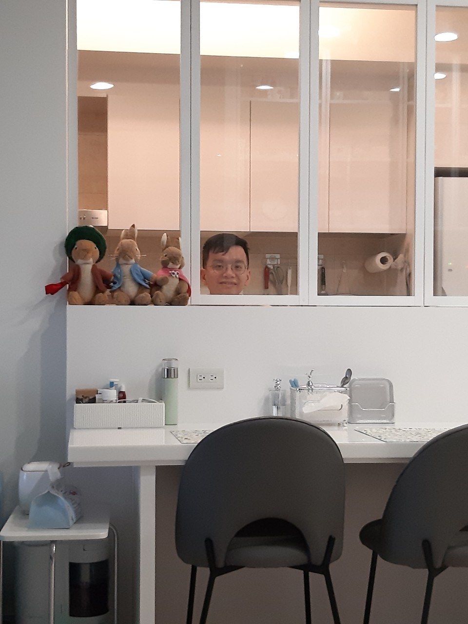 小均接我，胖達家洗瀏海，蹭胖達煮飯好好吃，叔叔回家一起吃飯，看劇聊天