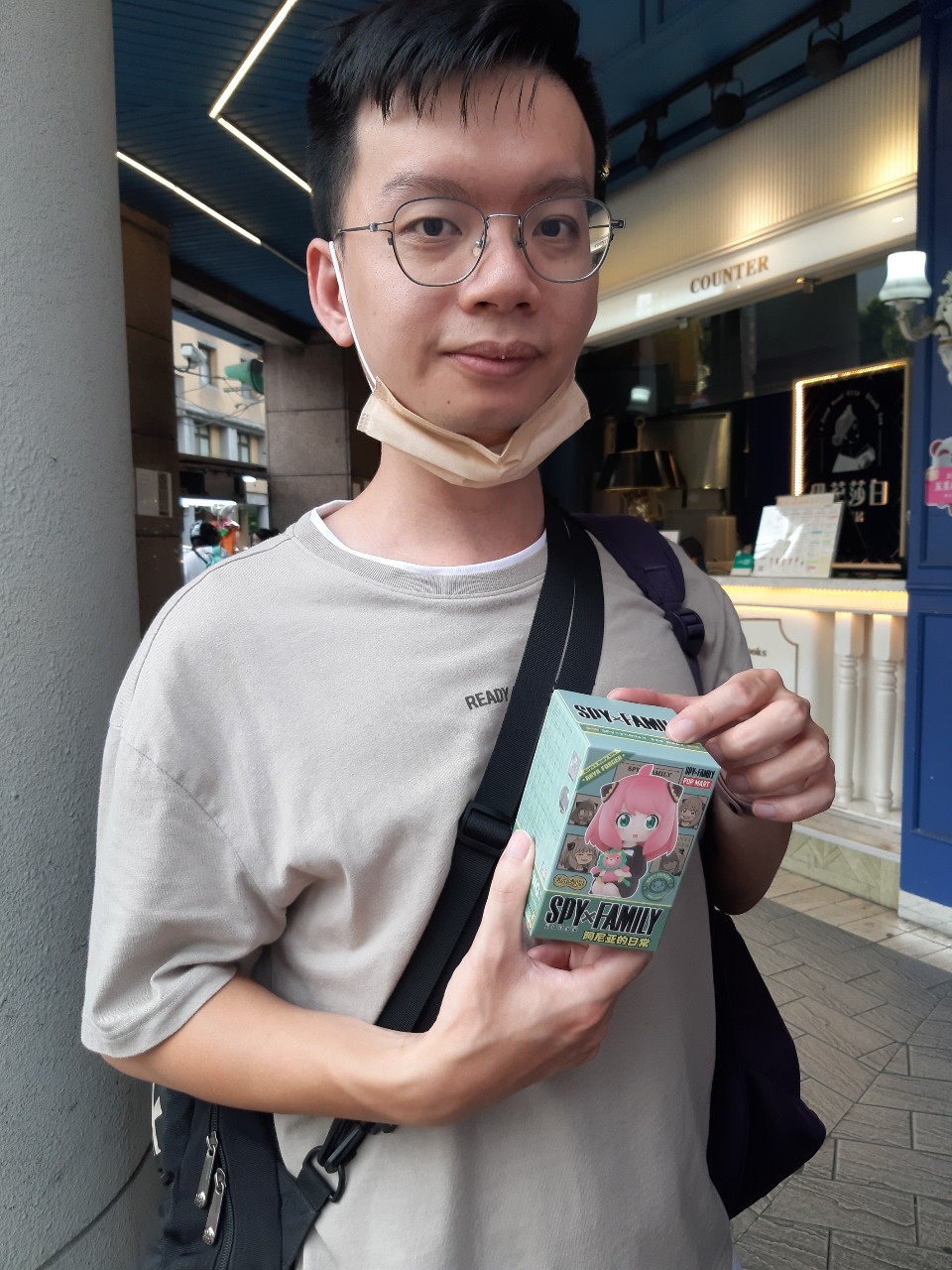 與均下班後約會，逛寧夏夜市，開箱安尼亞盲盒超可愛，胖達家潛入澆花偷喝飲料，按摩好舒服