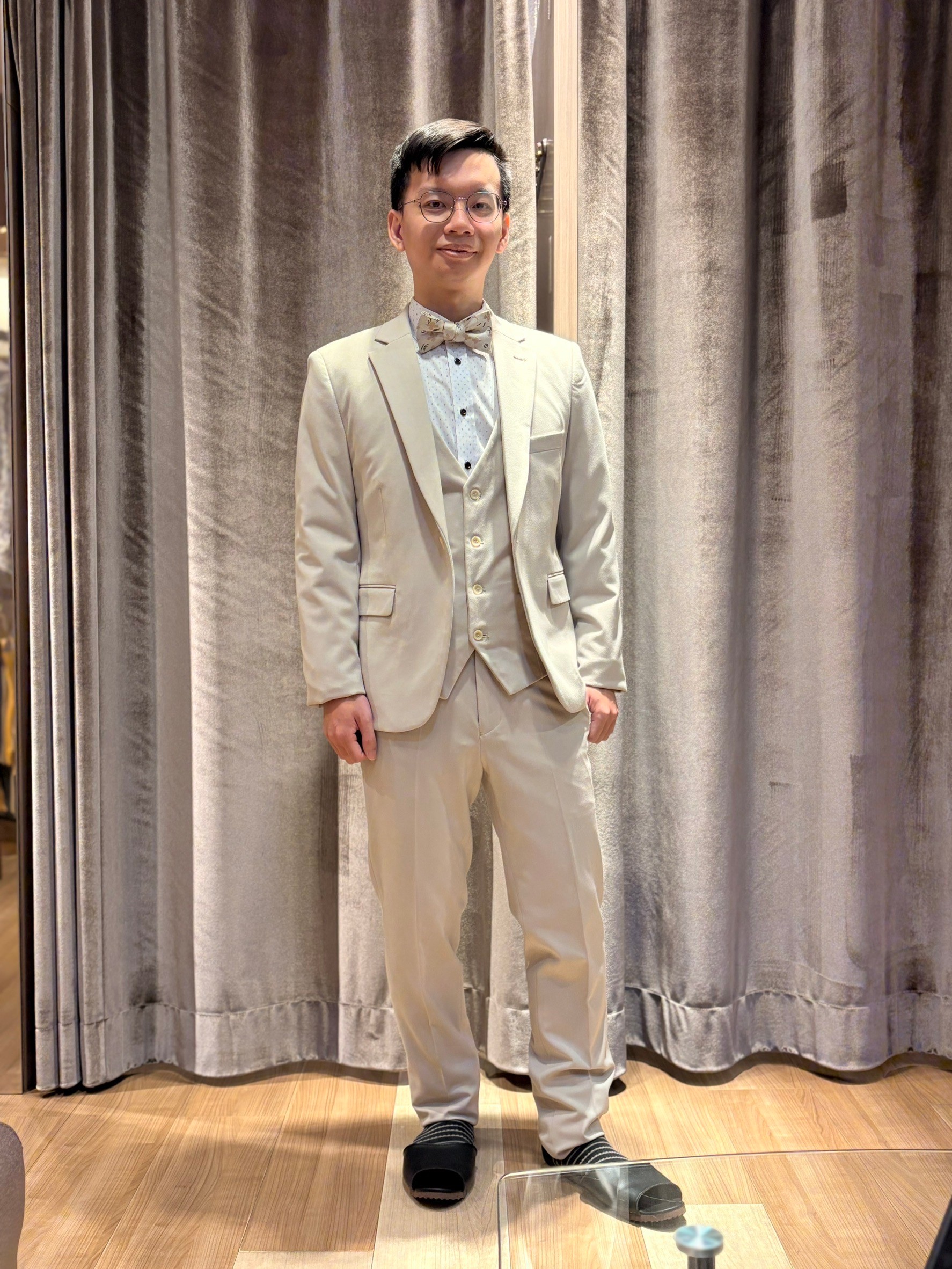 小均試穿西裝好帥氣，看得好爽