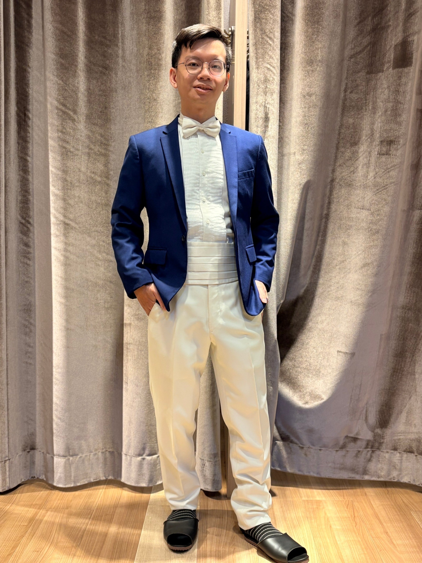 小均試穿西裝好帥氣，看得好爽