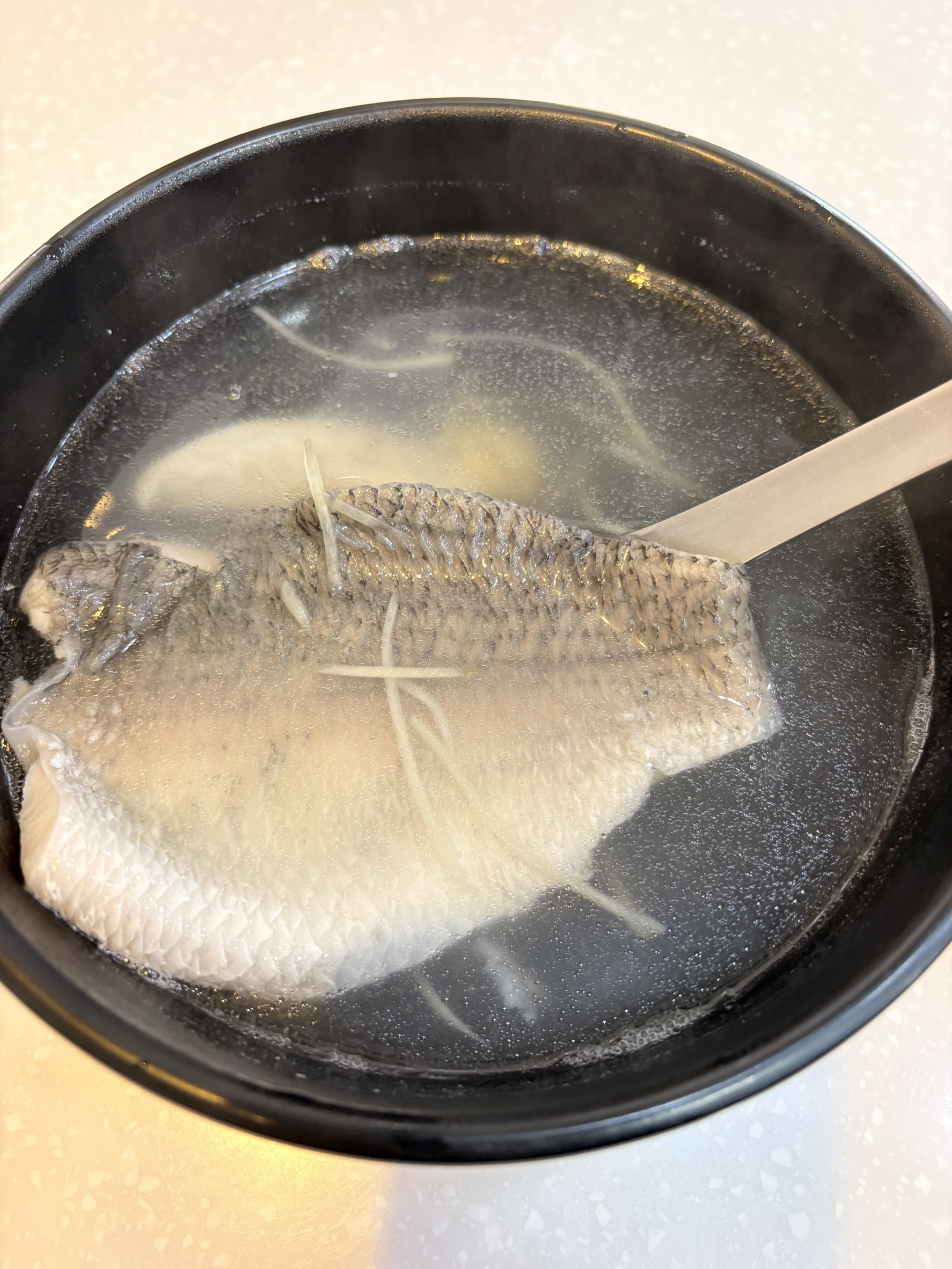 跟小均去吃台灣G湯的鱸魚湯.換星巴克券.研究switch 2