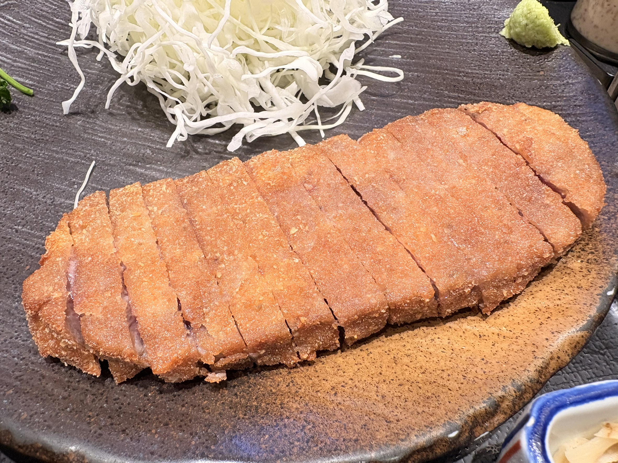 跟小均一起去林口三井吃牛元村.跟日本的一樣好吃