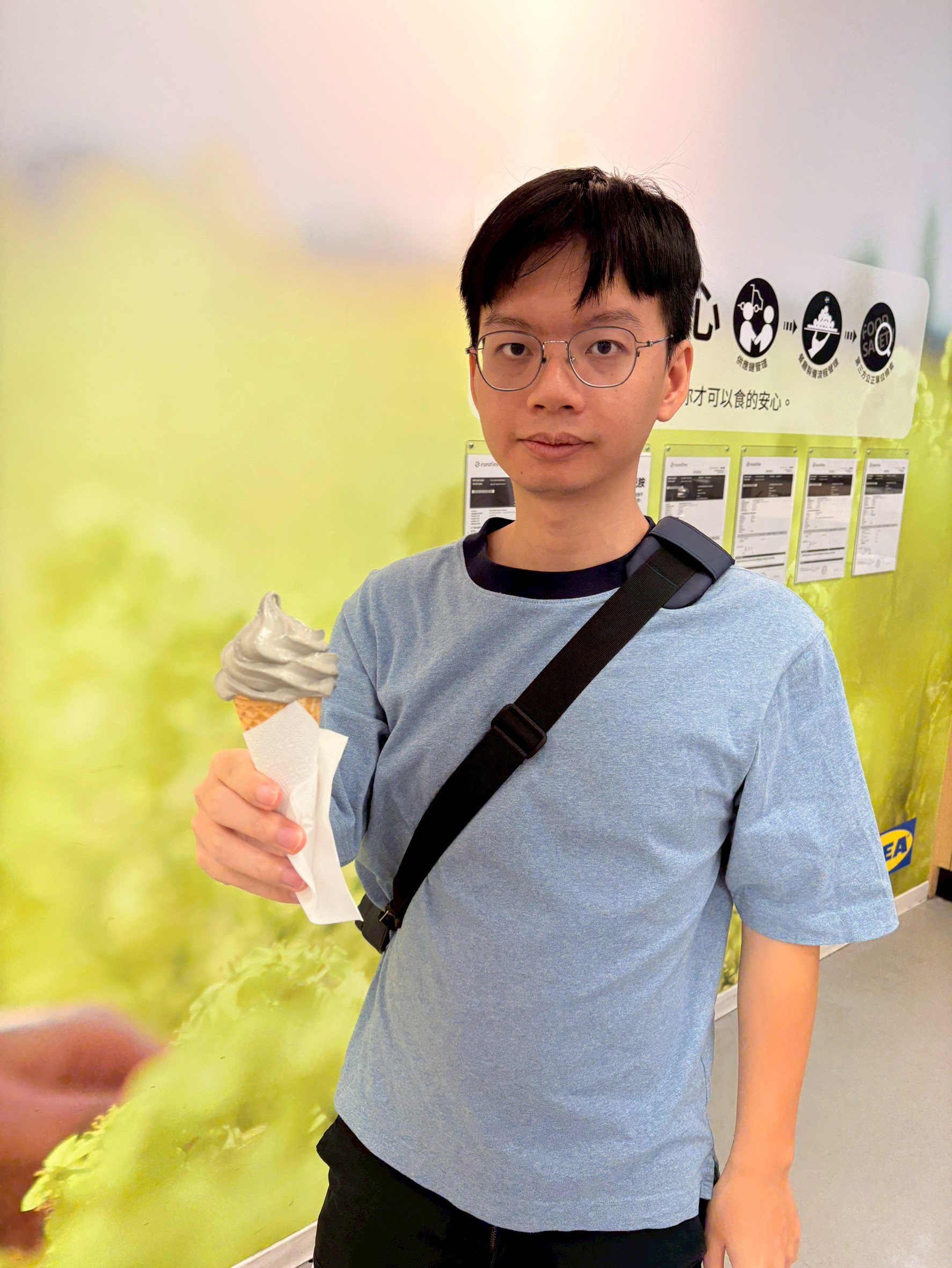 一起去吃IKEA，跟小均邀請香蕉小苓來家裡玩switch2