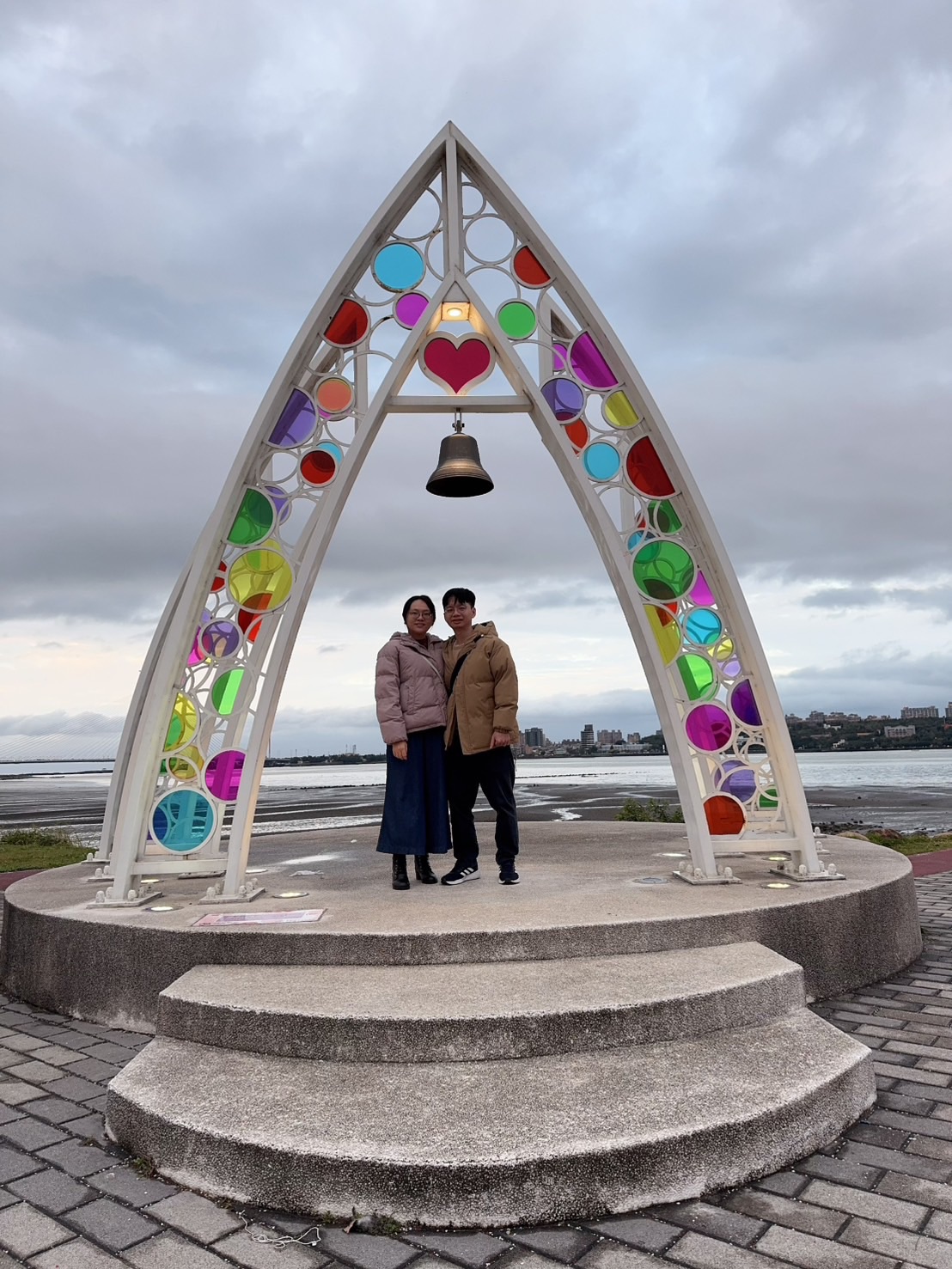 跟小均開車帶媽咪去八里老街走走逛逛吃吃拍照聊天